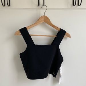 Alo Yoga Bind Fitted Sports Bra Tank Top in Black
